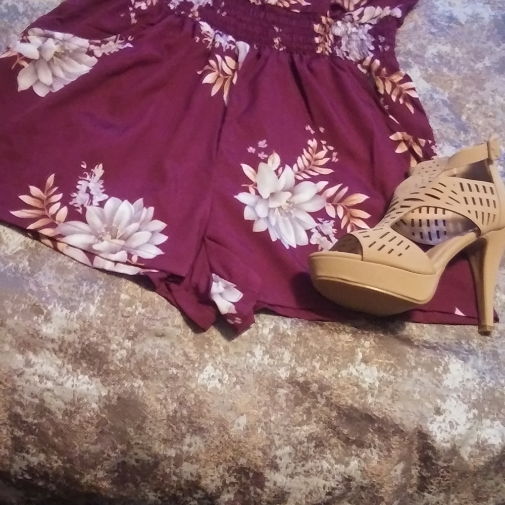 Burgundy Romper new without tags